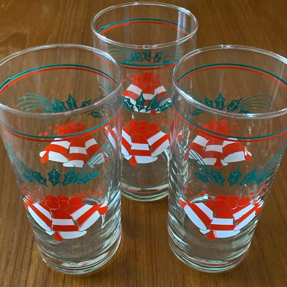 VTG Christmas Holly Berry Bells Glasses Set/3 - Picture 3 of 10